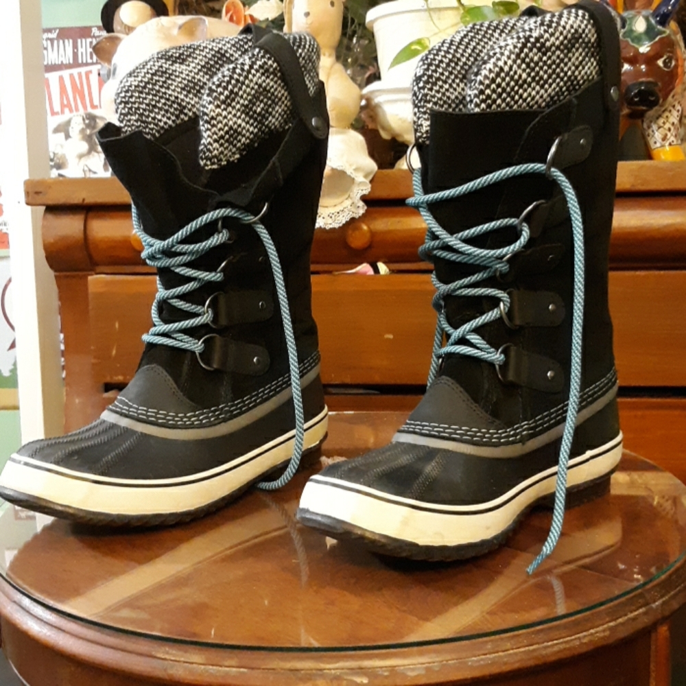 Sorel Joan of Arctic boots